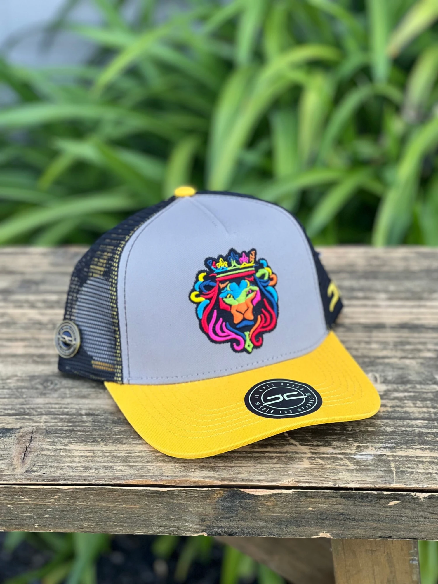 El Rey Curve Grey/Yellow 1 El Rey Curve Grey/Yellow