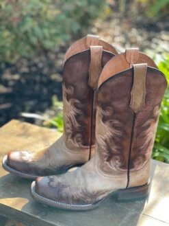 Circle G By Corral Women's Honey Chocolate Embroidery Square Toe Boot -Western Cowboy Clothing IMG 16702