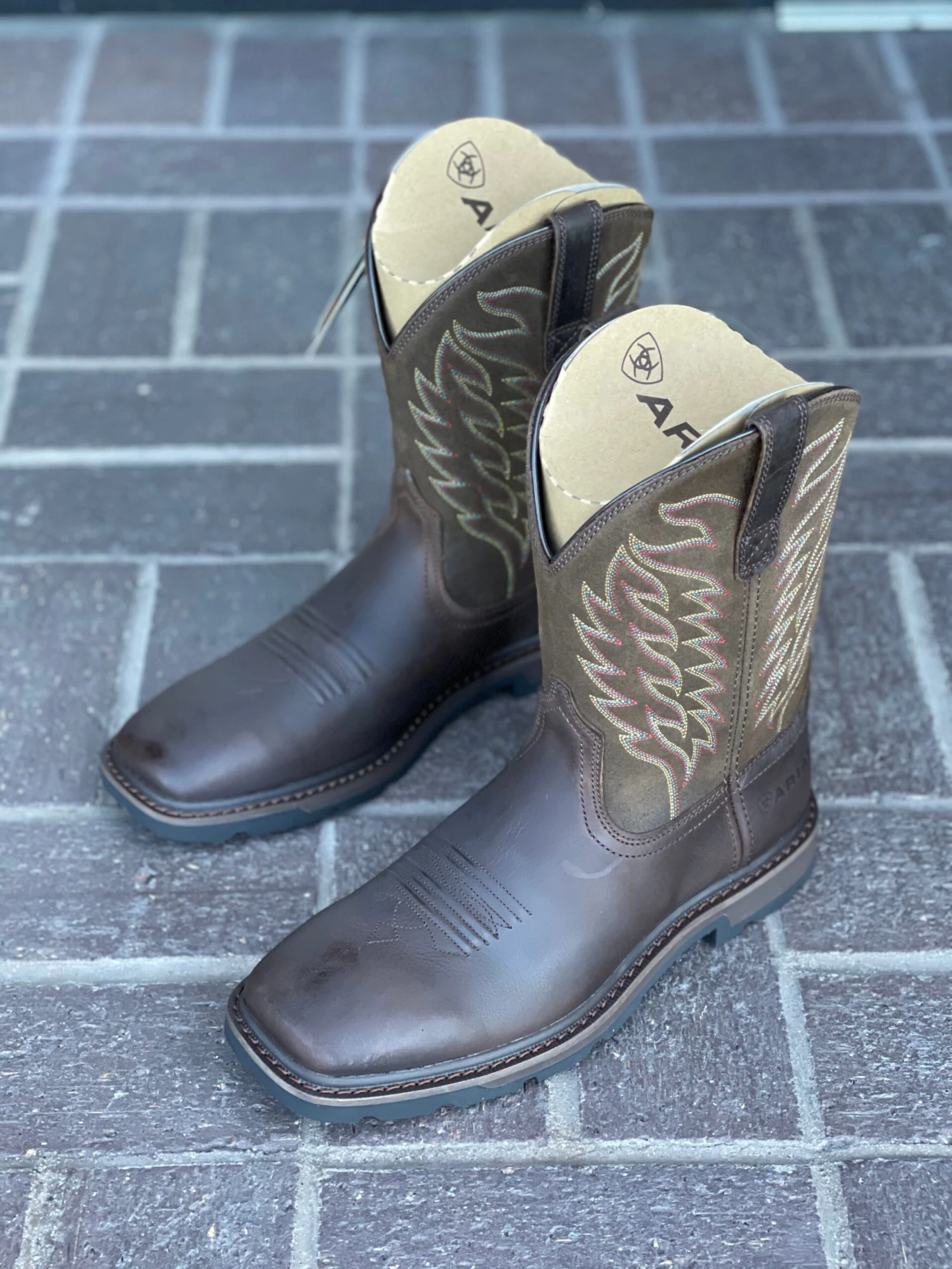 Ariat Groundbreaker Electrical Hazard Soft Toe Square Toe Work Boot 8 Ariat Groundbreaker Electrical Hazard Soft Toe Square Toe Work Boot - Image 8