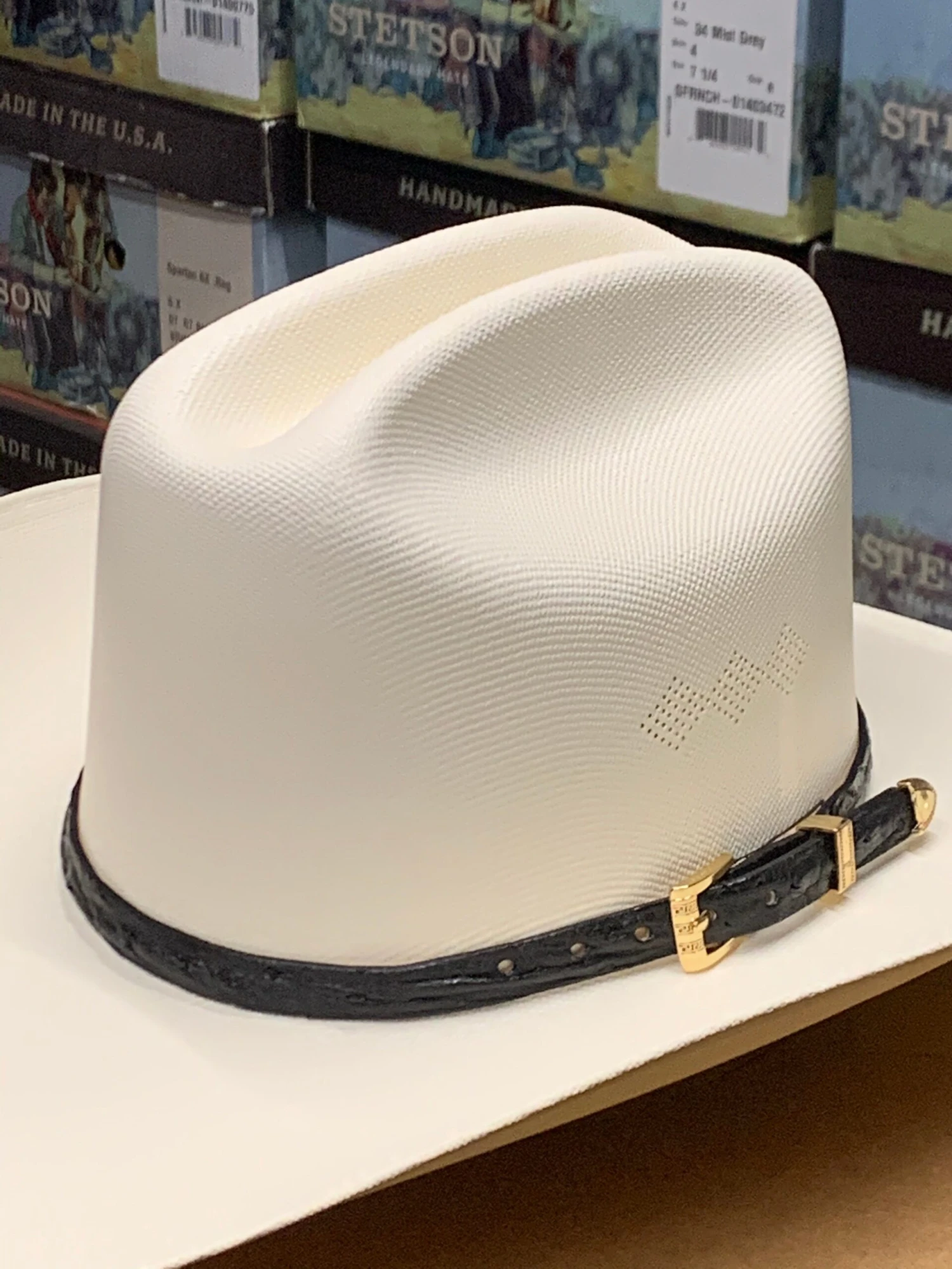 Tombstone 1000x Johnson (Copa Chica) Toquilla Avestruz Negro 5 Tombstone 1000x Johnson (Copa Chica) Toquilla Avestruz Negro - Image 5