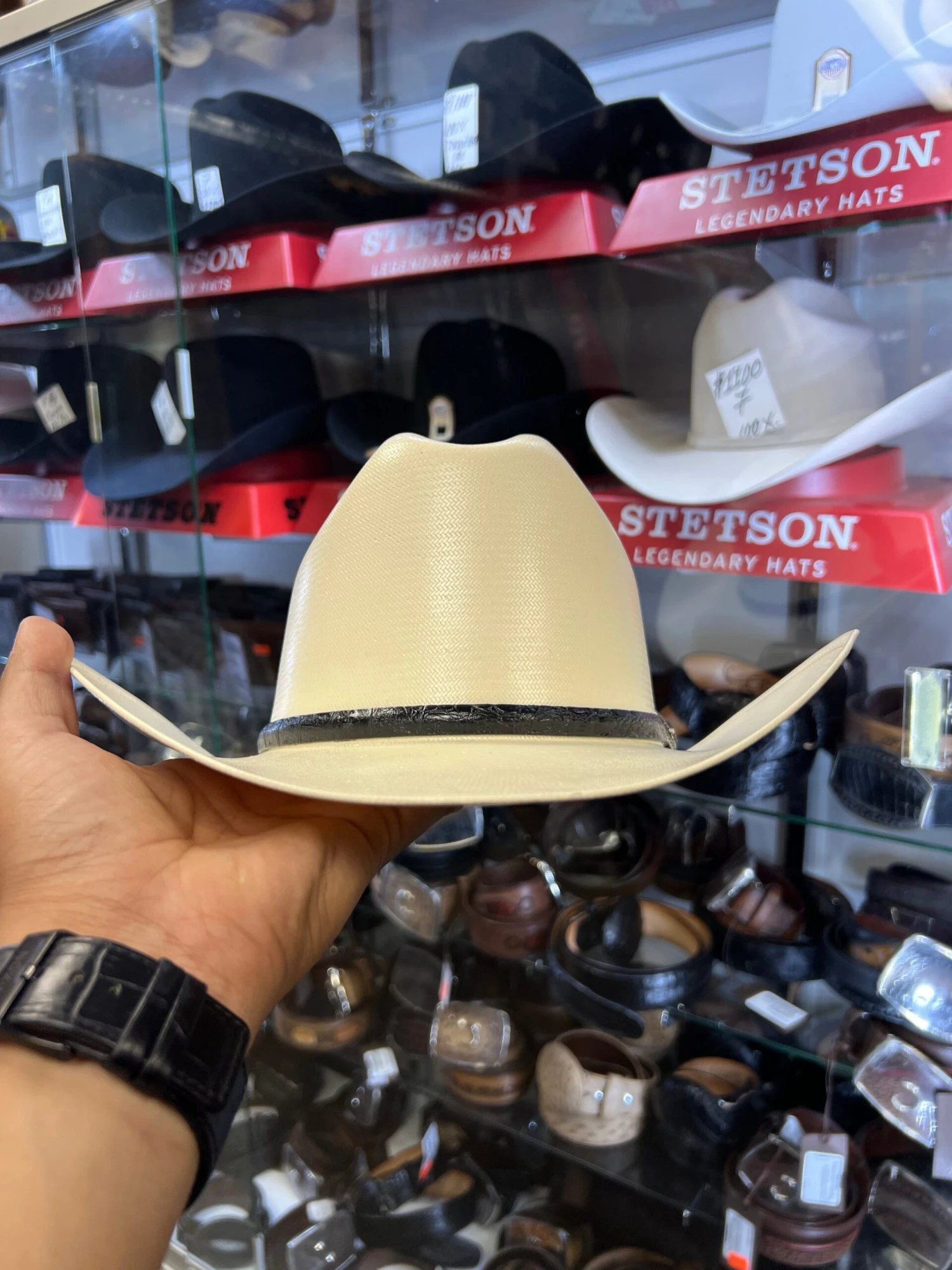 Cuernos Chuecos 150x Chaparral (Copa Chica Falda 3.5") Toquilla Negro 2 Cuernos Chuecos 150x Chaparral (Copa Chica Falda 3.5") Toquilla Negro - Image 2